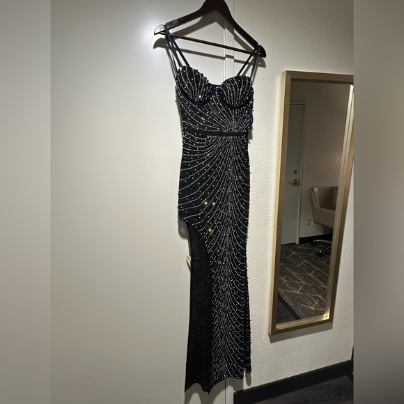 Windsor Black and Silver Beaded Prom Dress Iridescent Rhinestone winter formal S - Picture 1 of 9